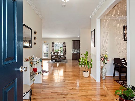 2nd image of 12005 Hunton Crossing Place Gln