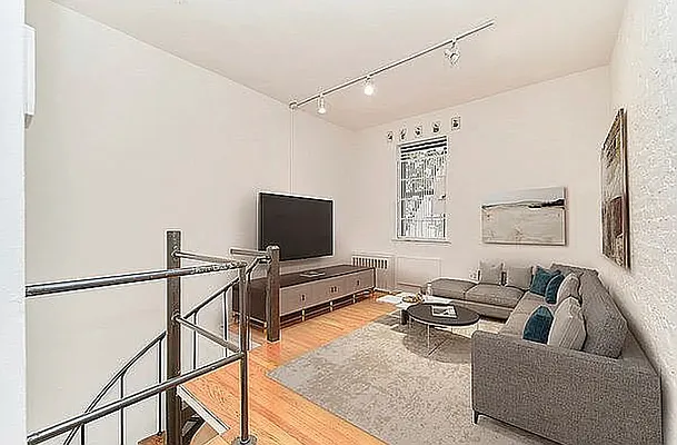 Rented by Owner | media 1