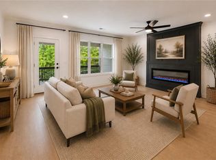 1927 Deco Dr, Kennesaw, GA 30144