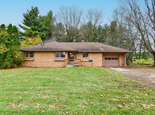 5290 Cleveland Ave, Stevensville, MI 49127