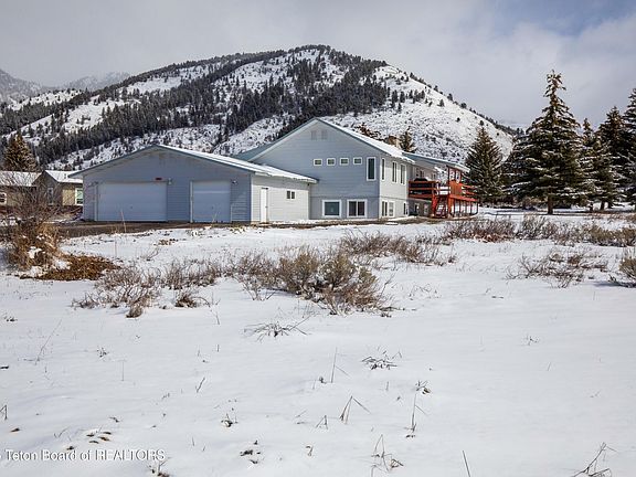 2nd image of 385 Hardman Rd