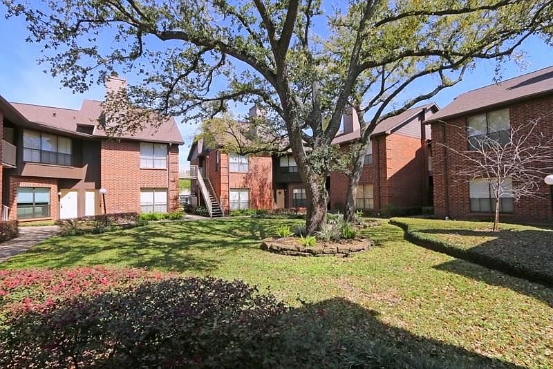 1st image of 3100 Walnut Bend Ln #312