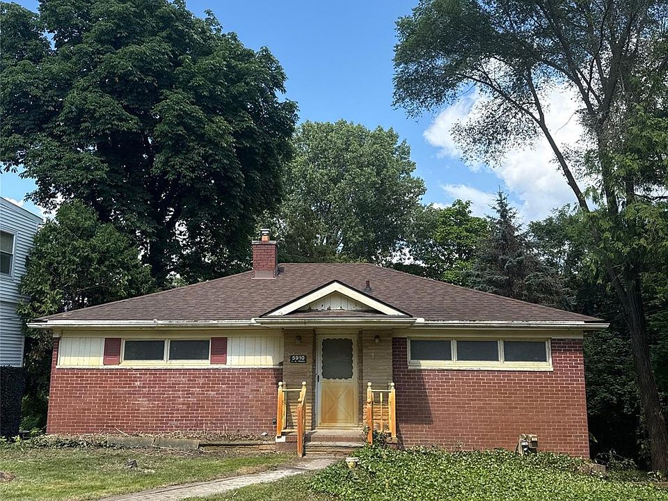 1st image of 5910 Lakewood Blvd