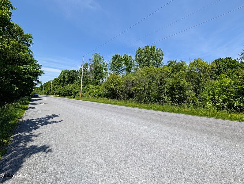 4th image of L35 Green Corners Road