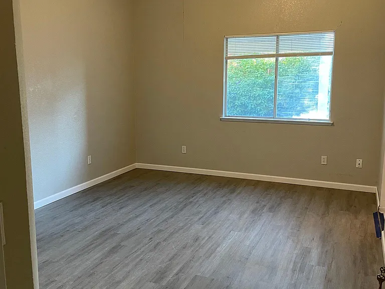2008 Gordon Verner Cir — Photo 6