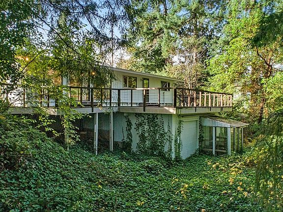 3rd image of 6601 47th Street Ct W