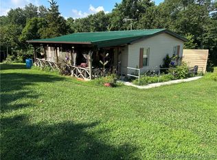 19 W Sawmill Rd, English, IN 47118