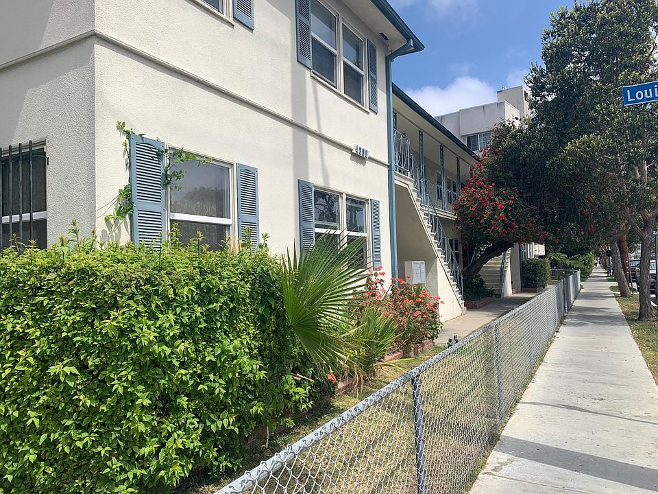 1st image of 4300 S Centinela Ave #8