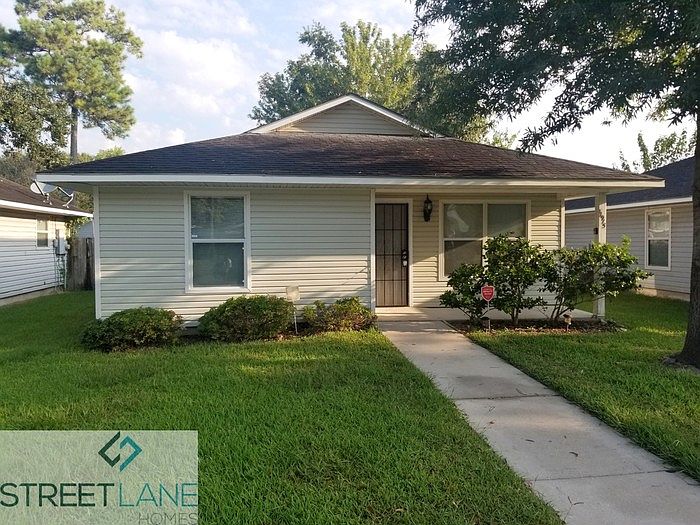 1st image of 11915 Greenmesa Dr