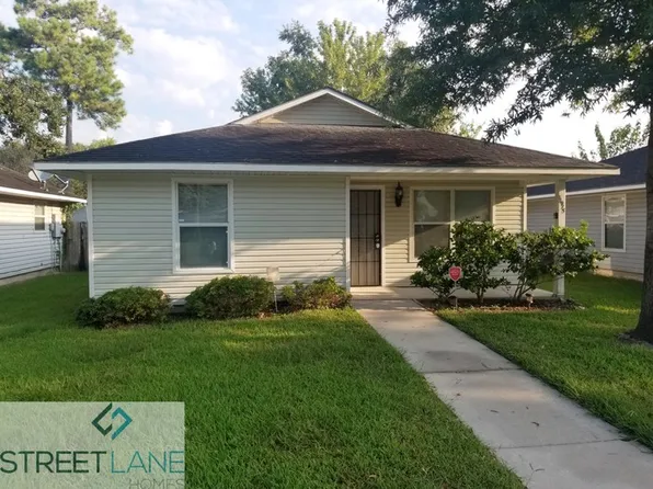 11915 Greenmesa Dr, Houston, TX 77044