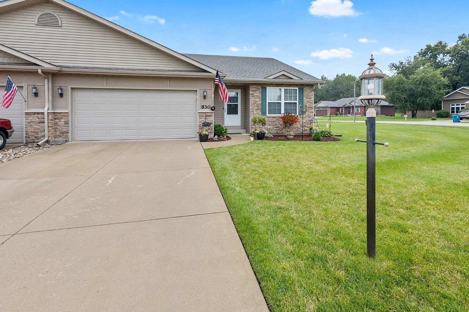 830 Daisy Cir NE, Demotte, IN 46310 MLS 533341 Zillow