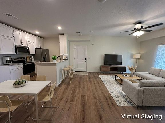 2nd image of 750 Windsor Ct #105