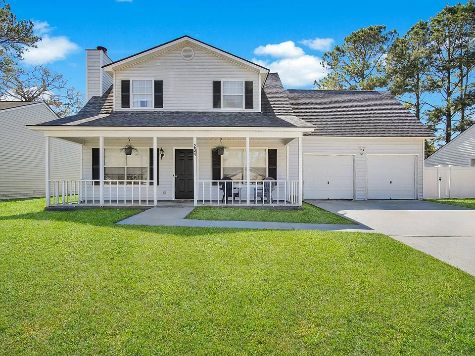 234 Bordeaux Ln