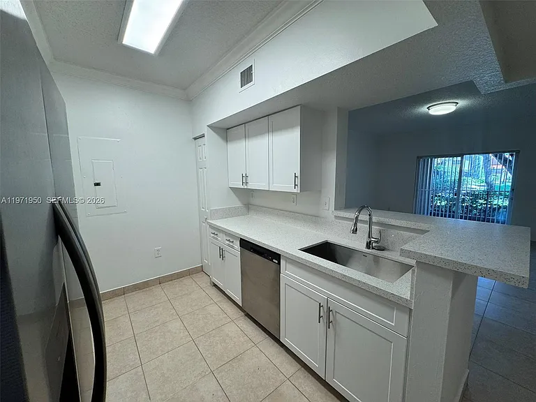 11701 SW 2nd St #5106 — Photo 7