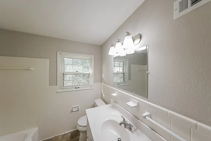 3204 45th Pl E — Photo 9