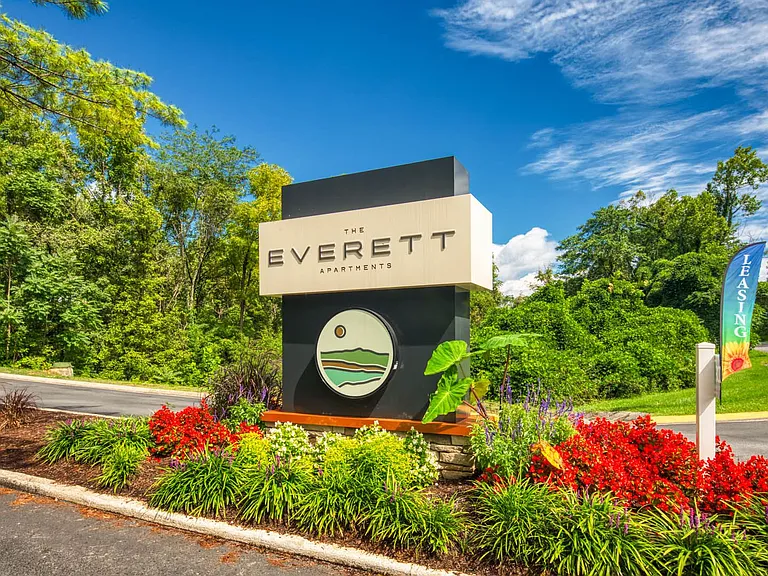 Property Signage at The Everett, Roanoke