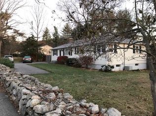 95 Page Rd, Bedford, MA 01730