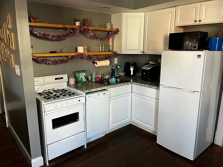 2371 Chickasaw St #2 — Photo 4