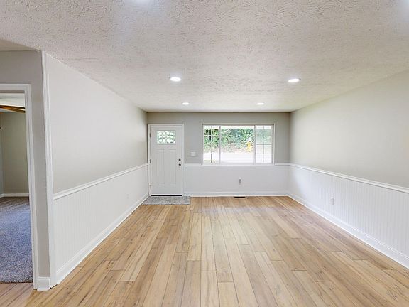 4th image of 2786 County Road 15