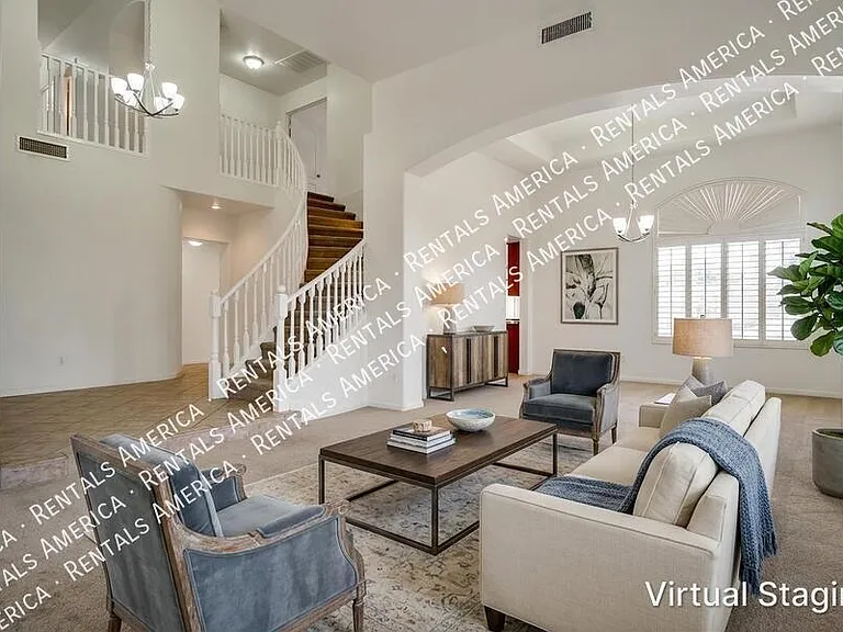 2631 S Leonard Pl — Photo 3