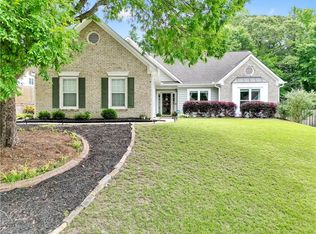 3320 Goldmist Dr, Buford, GA 30519