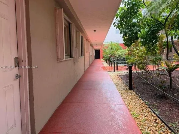 600 NW 32nd Pl APT 105, Miami, FL 33125