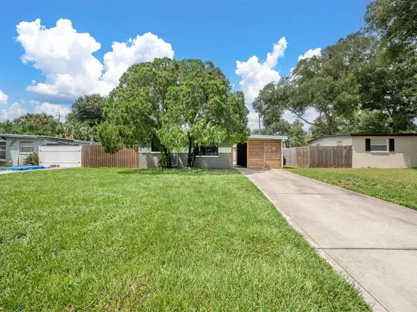 8543 92nd Ter, Seminole, FL 33777