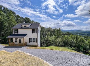 204 Rambling Trl, Hendersonville, NC 28739