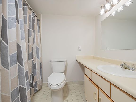 5th image of 1255 Ponce Island Dr #F782