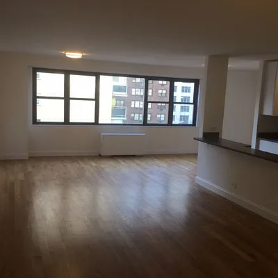 Rented by Solil Management | media 3
