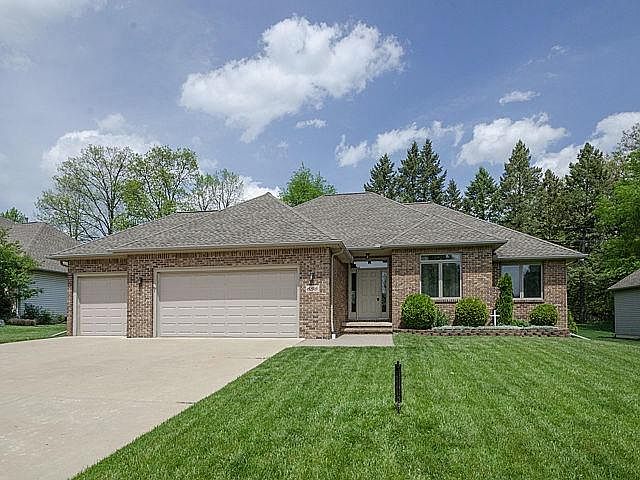 1st image of 656 Breconshire Dr