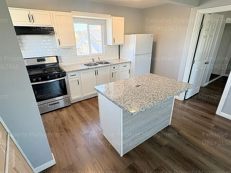 303 El Tejon Ave — Photo 11