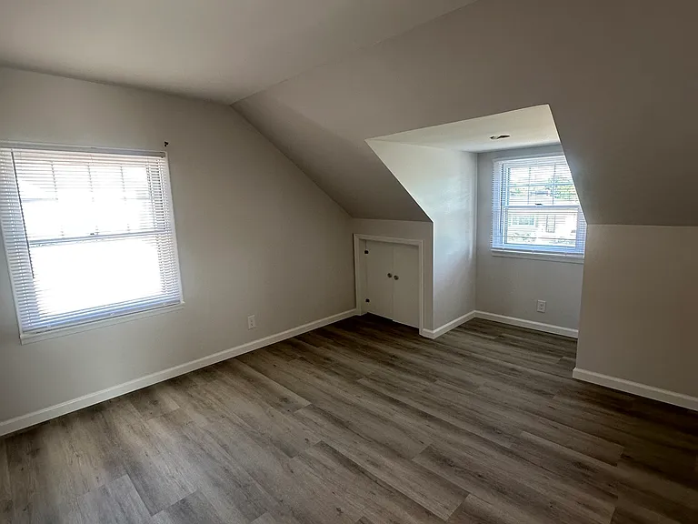 1185 Brighton Rd — Photo 23