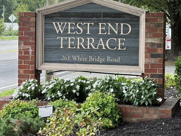 261 White Bridge Pike APT 141, Nashville, TN 37209