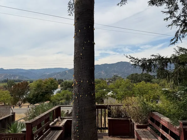 2891 Old River Rd, Ukiah, CA 95482