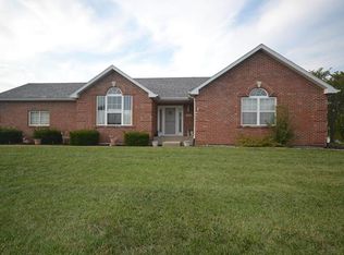 6033 Lakeside Dr, Waterloo, IL 62298