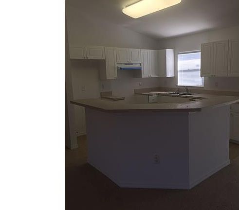 2nd image of 342 NE 9th Ter