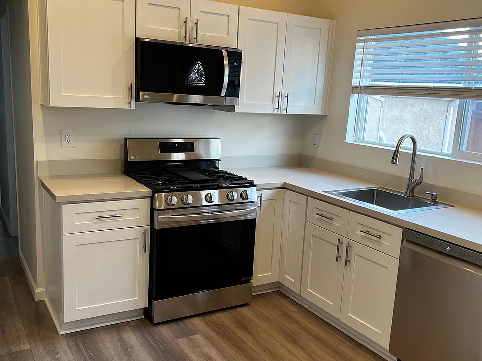 1st image of 869 Beryl St #2