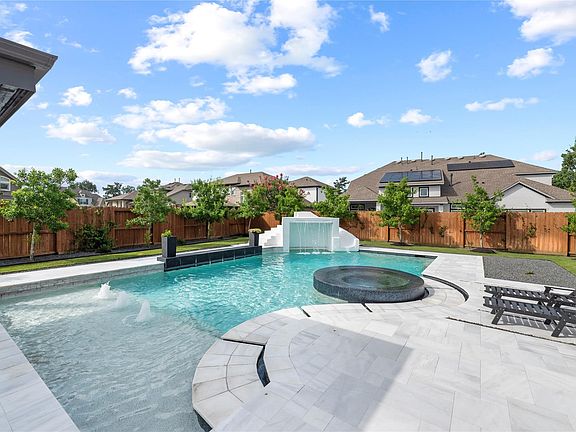 4th image of 11202 Brightwood Heights Ct
