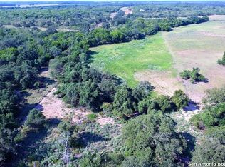 4204 County Road 444, Nixon, TX 78140