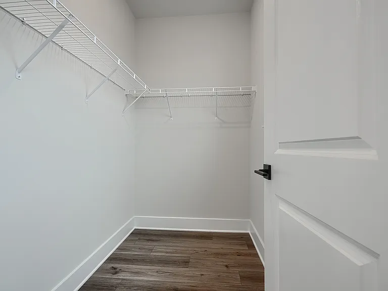 109 Glass Ln — Photo 29