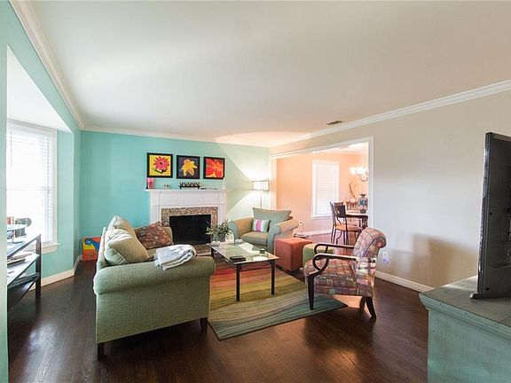 3rd image of 3739 Matador Dr