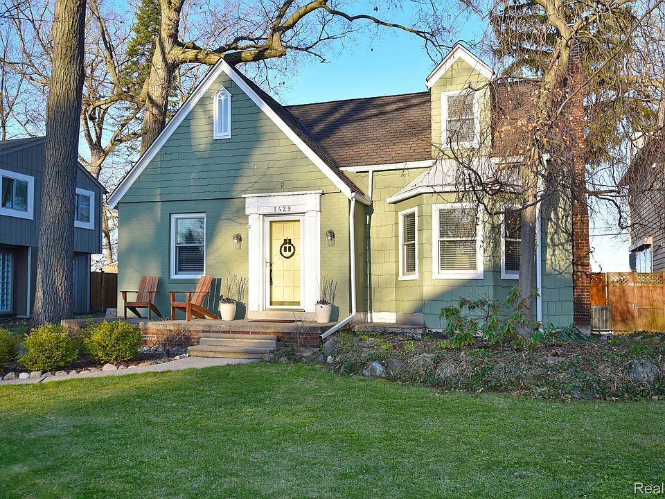 1st image of 1429 Glenwood Dr