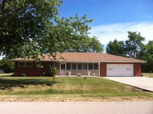 970 Maple St, Wilmington, IL 60481