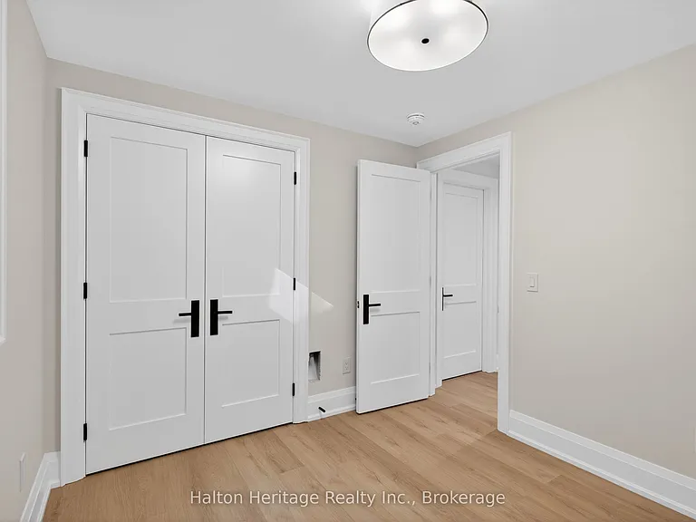 148 Herald Ave — Photo 42