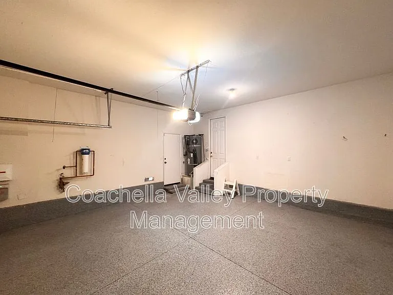 138 Shoreline Dr — Photo 77