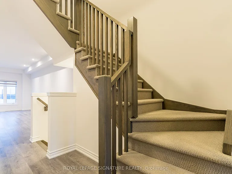 61 Soho St #10 — Photo 13