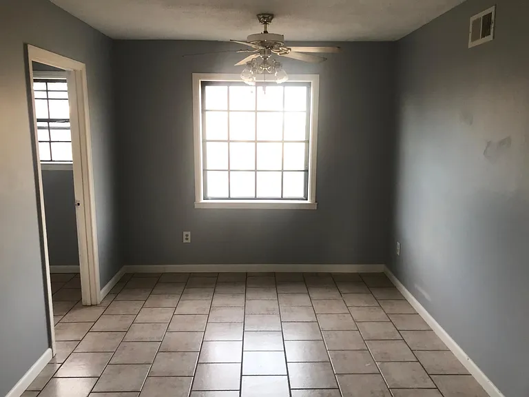 7014 Tulip Trail Dr — Photo 5