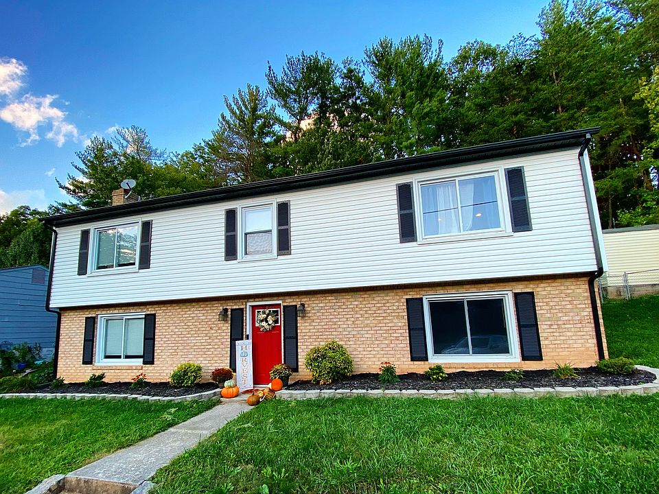 1st image of 5822 Merriman Rd