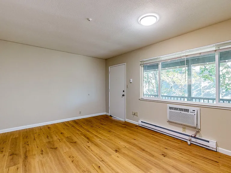 791 E Cotati Ave — Photo 8